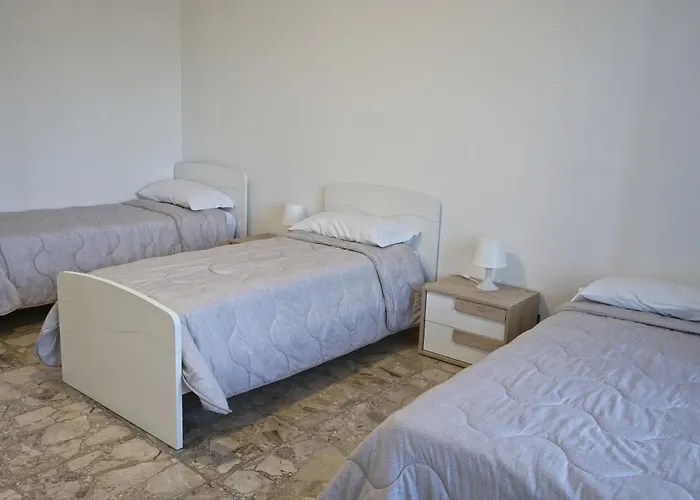 Apartment La Residenza Ad Italia 61 *